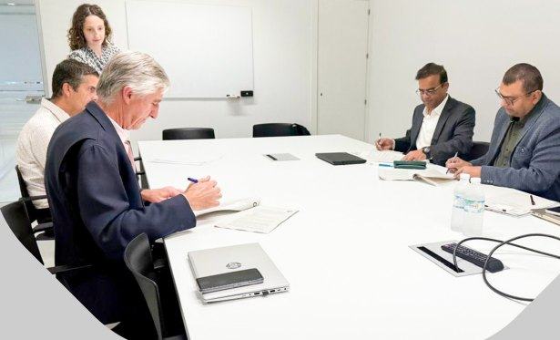 YugX at MP headquarters, Seville